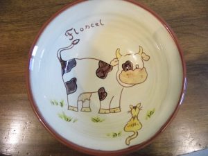 Assiette personnalisé avec animaux vache et chat Floscel