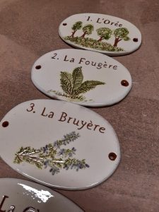 plaques de portes gite l’orée la fougère la bruyère