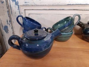 theieres tasses ceramique poteries bleues 6